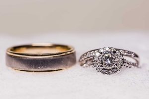 Wedding rings in the snow